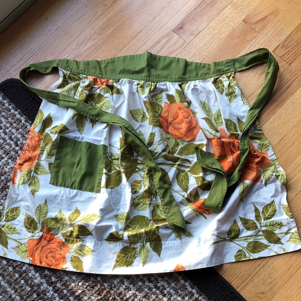 Vintage Floral Half Apron with Olive Trim 1950’s